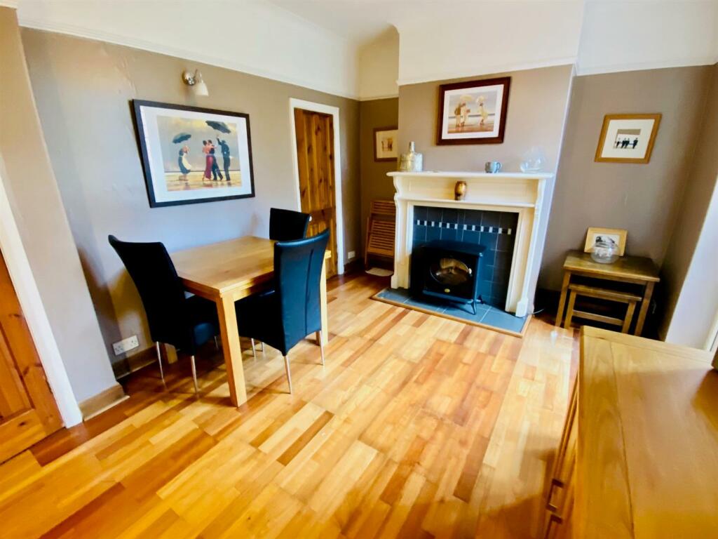roberttown lane 14 dining room 2.jpg