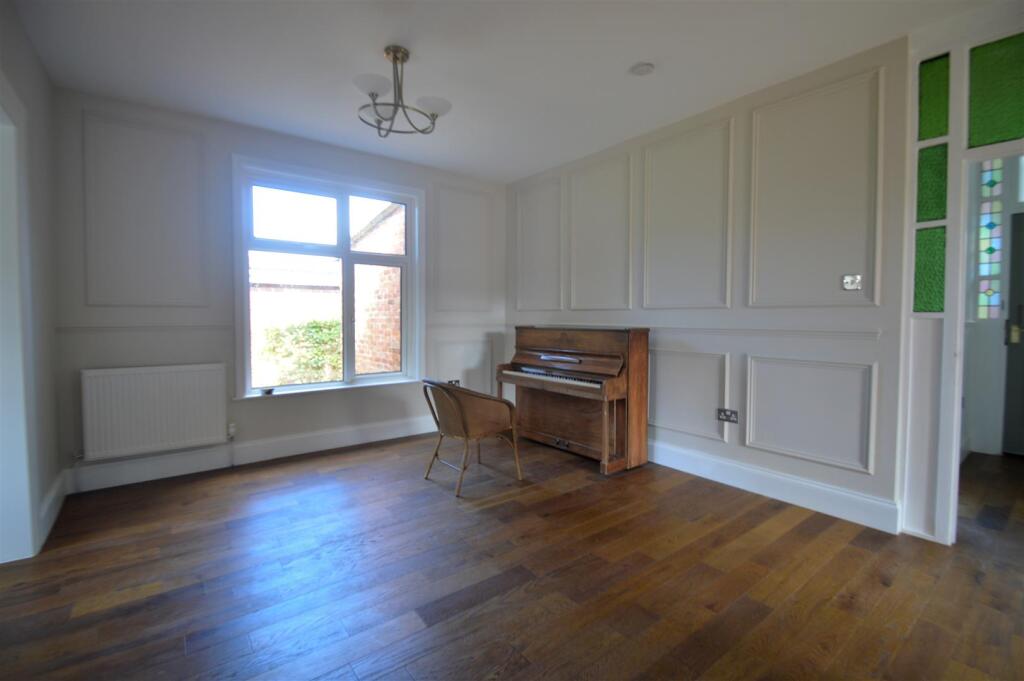 Living space second angle.JPG