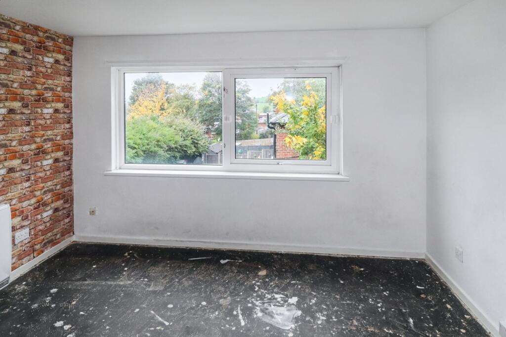 56D Firthcliffe Road, Liversedge, West Yorkshire, WF15 6HF