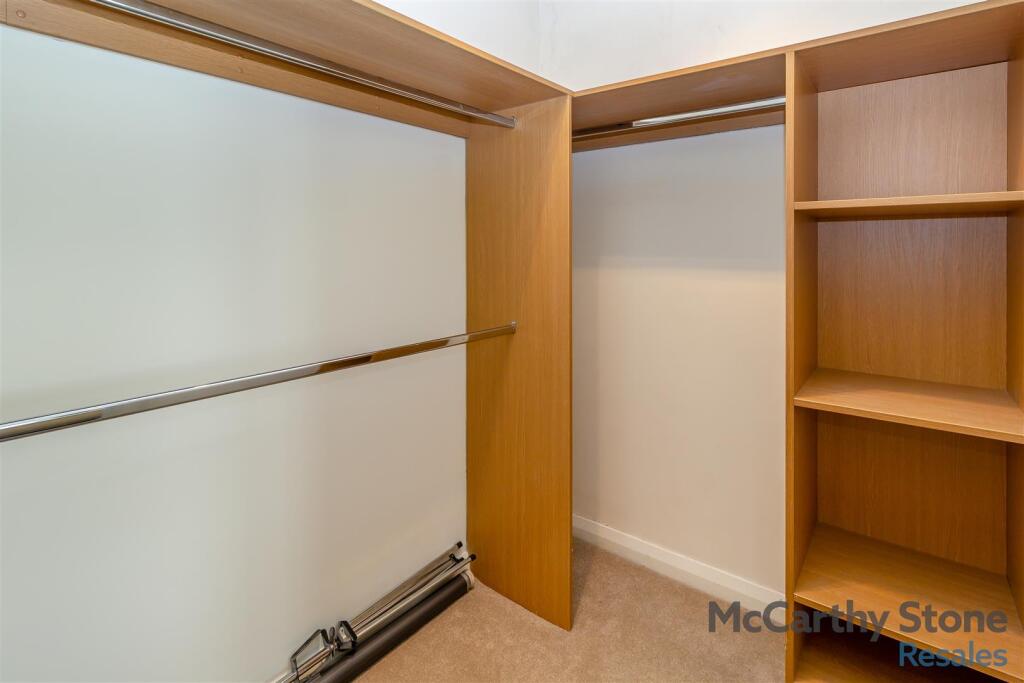 8636661-interior03.jpg