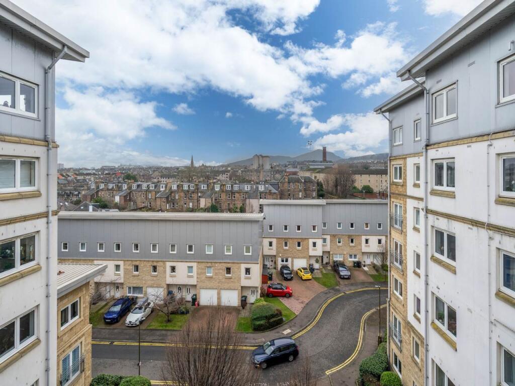 26ComistonGrove-34-9