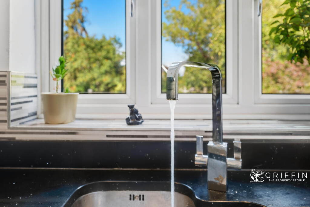 10p1875826p1875830edit