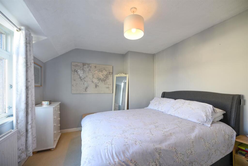 Bedroom-1.jpg