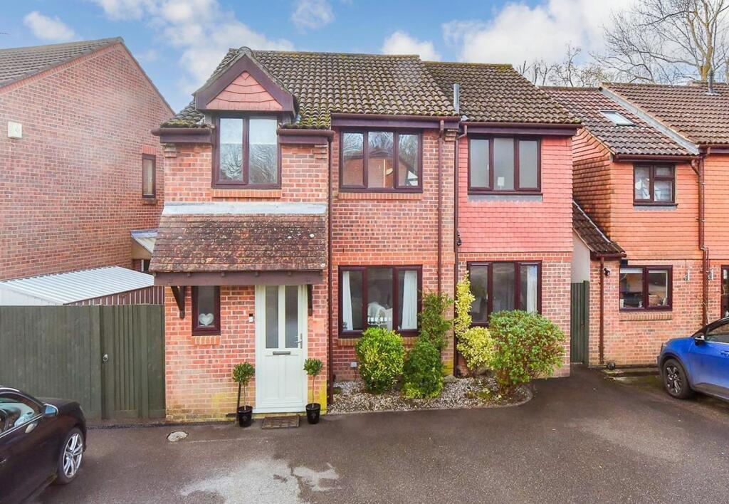 Gs6Kc - Front Elevation 1