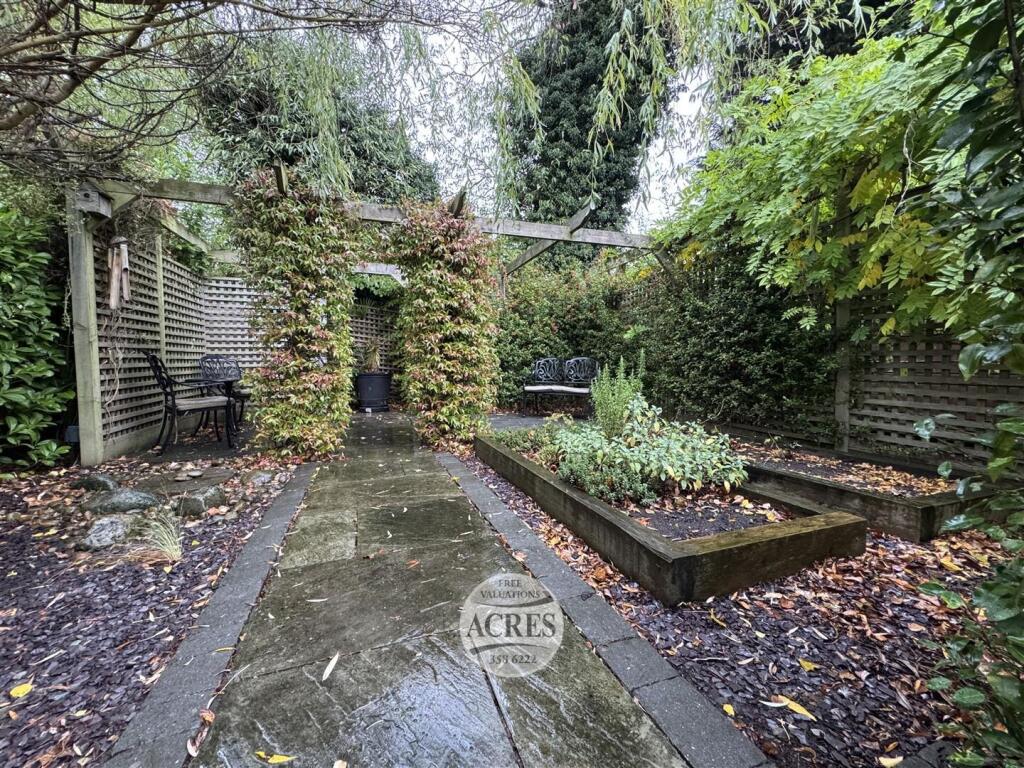 IMG_8371 (Large).jpg