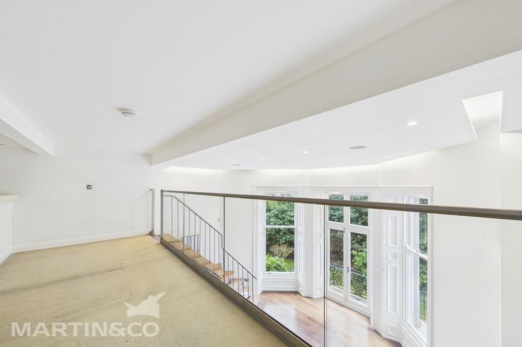 CAM01953G0-PR0096...