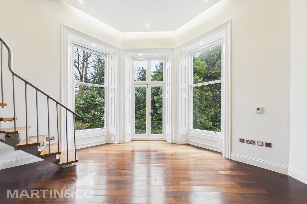 CAM01953G0-PR0096...