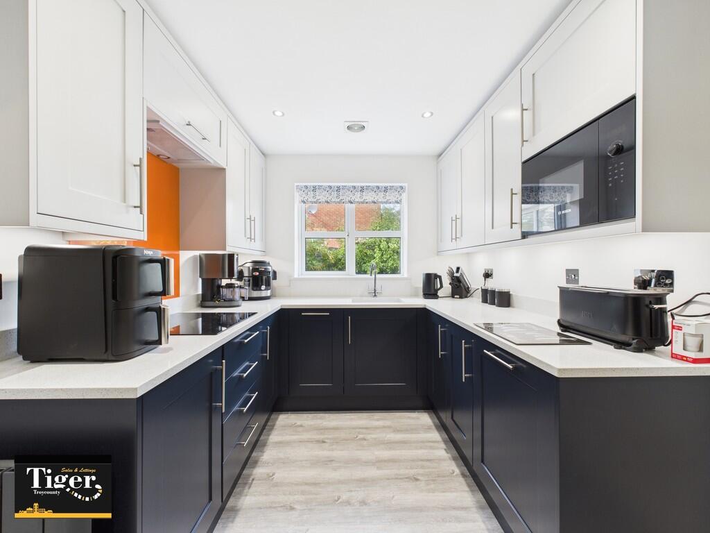 CAM03440G0-PR0412...