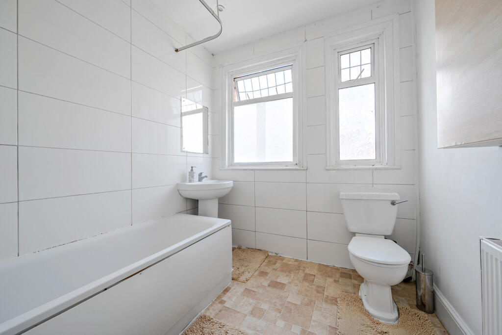 1317136-19-686695...