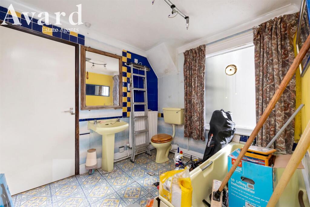 Sudeley Place 14, Flat 4-016.JPG