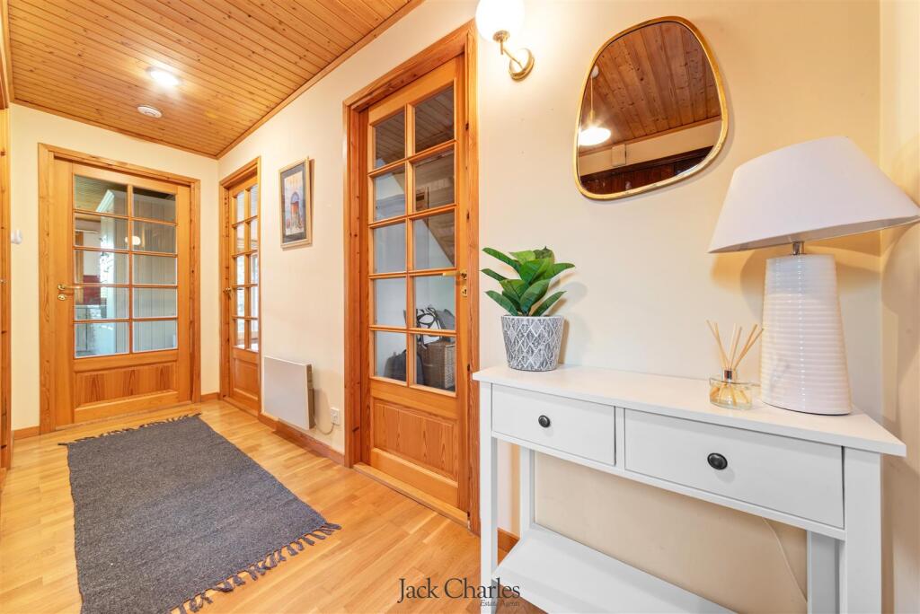 128a Higham lane-44.jpg