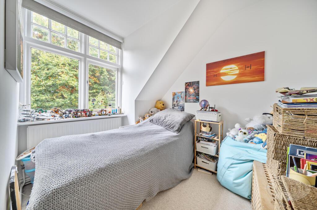 412d15ad-d34e-4f9...