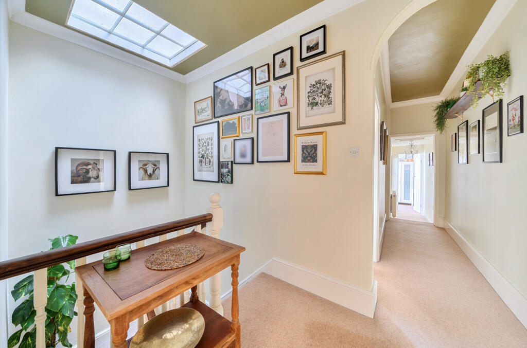 1354397-6-68c3f8a...