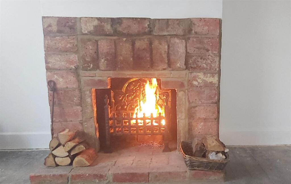 fireplace.jpg