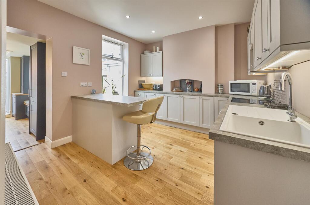 Refitted Breakfast Kitchen