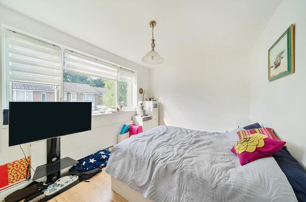 Davidson Frost-Wellings, DFW, White House Drive, B