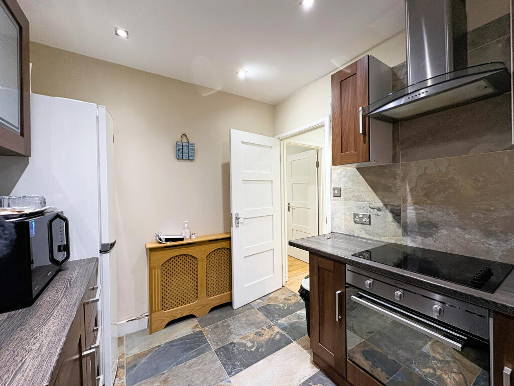listing_889530_0007_45f54282