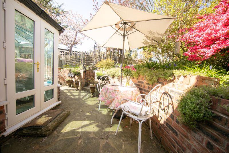 Mature private garden