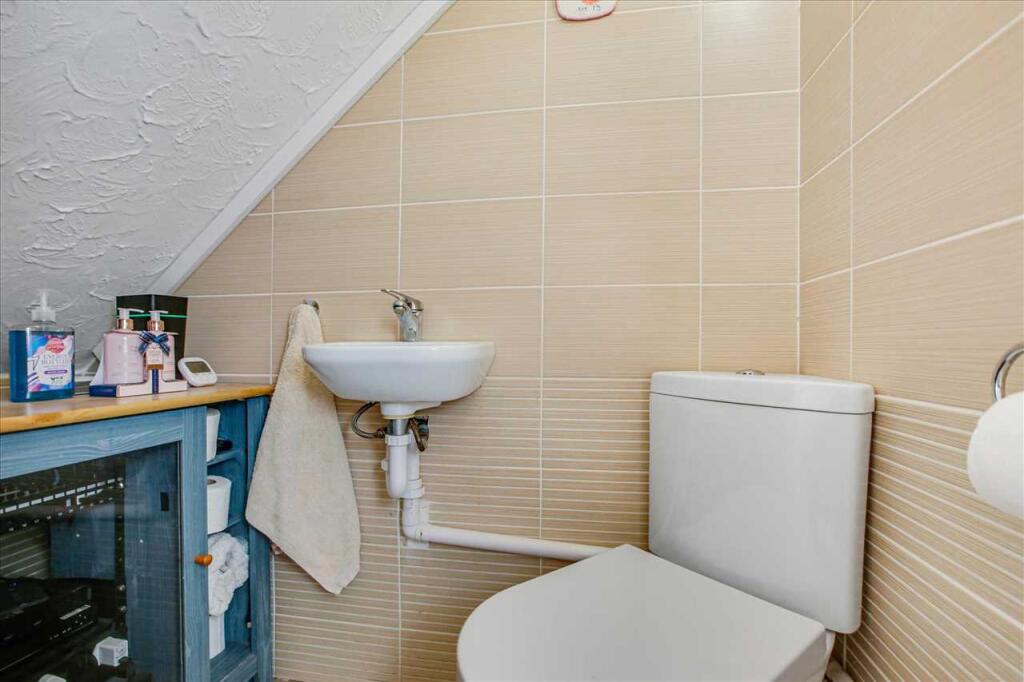 Lower Level WC