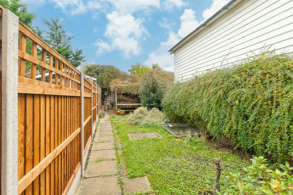 Rear Garden..jpg