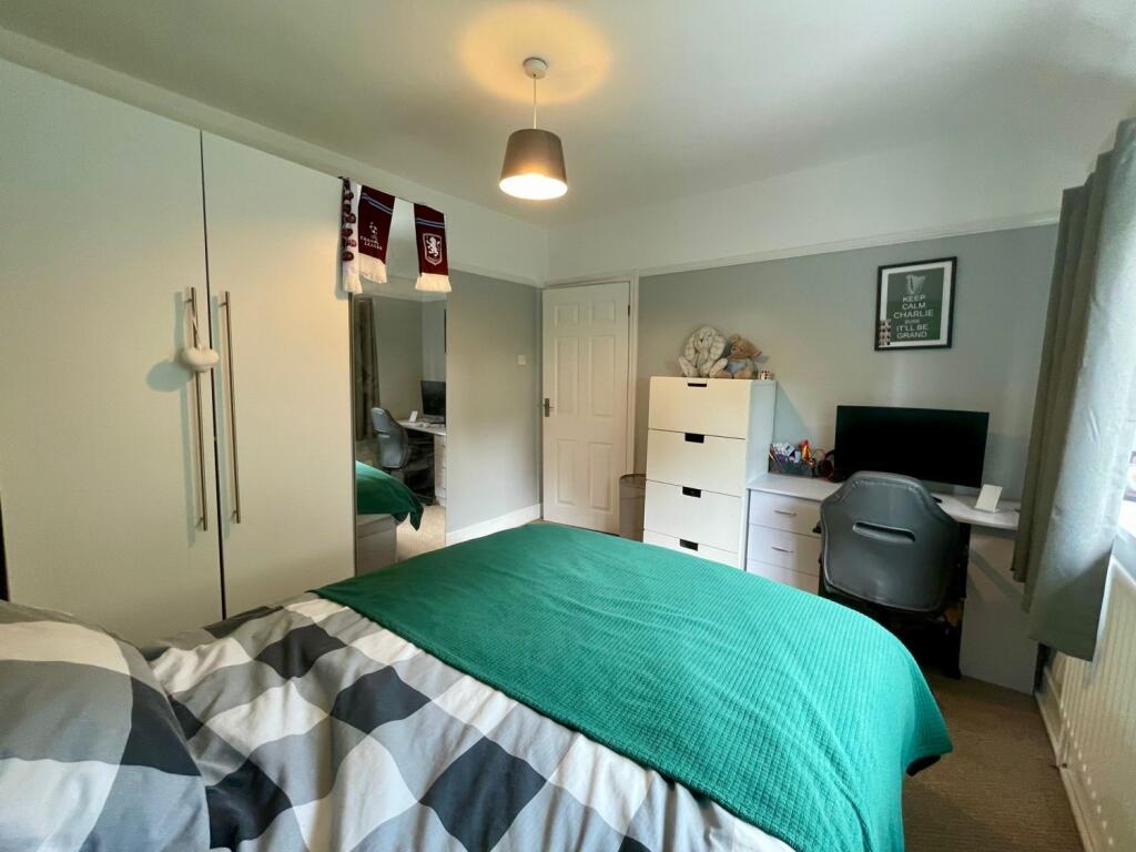 Bedroom.3