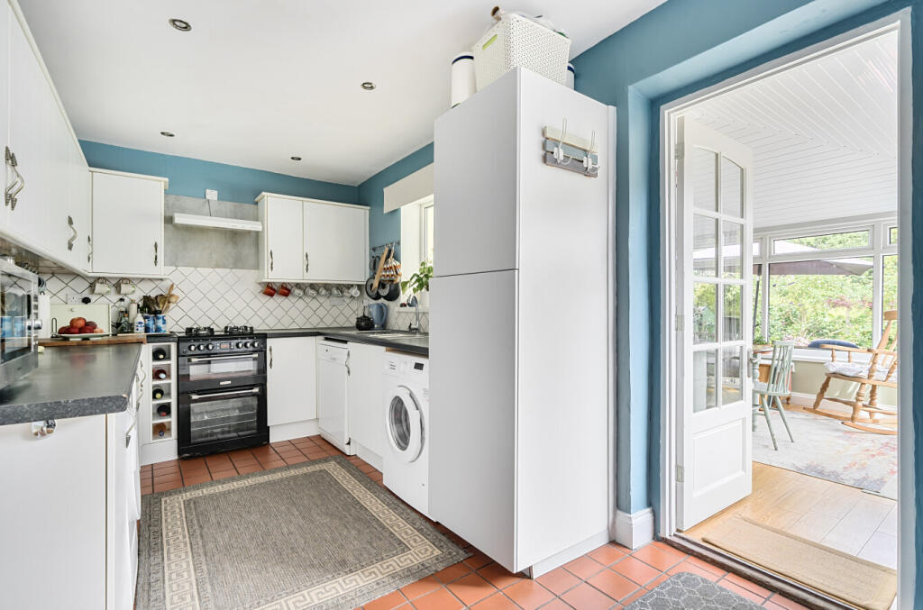 1329151-16-688743...