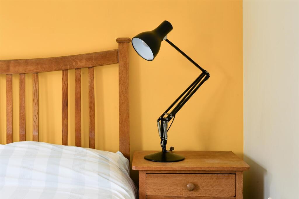 FARRIERS ROAD, (7).jpg