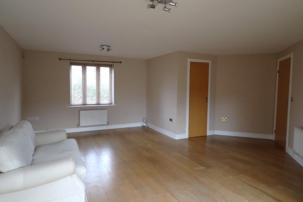 18 Eskdale lounge 2