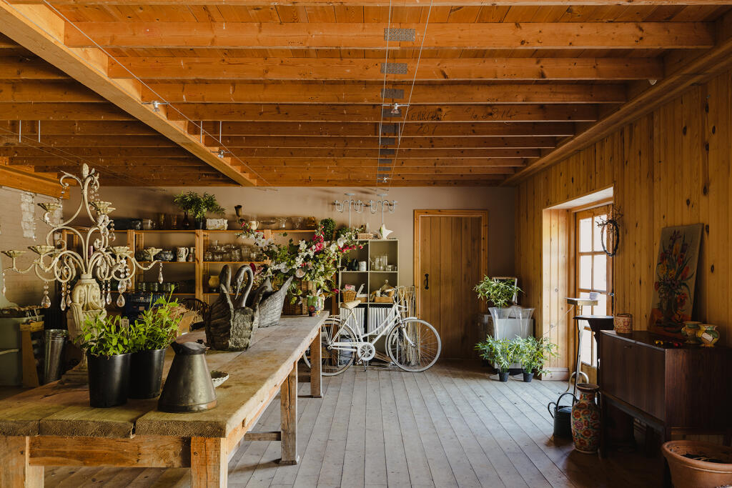 Narborough Hall_42.jpg