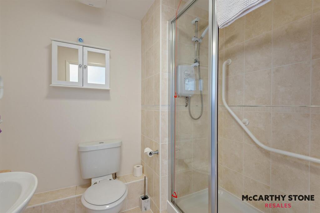 Guest Suite Ensuite