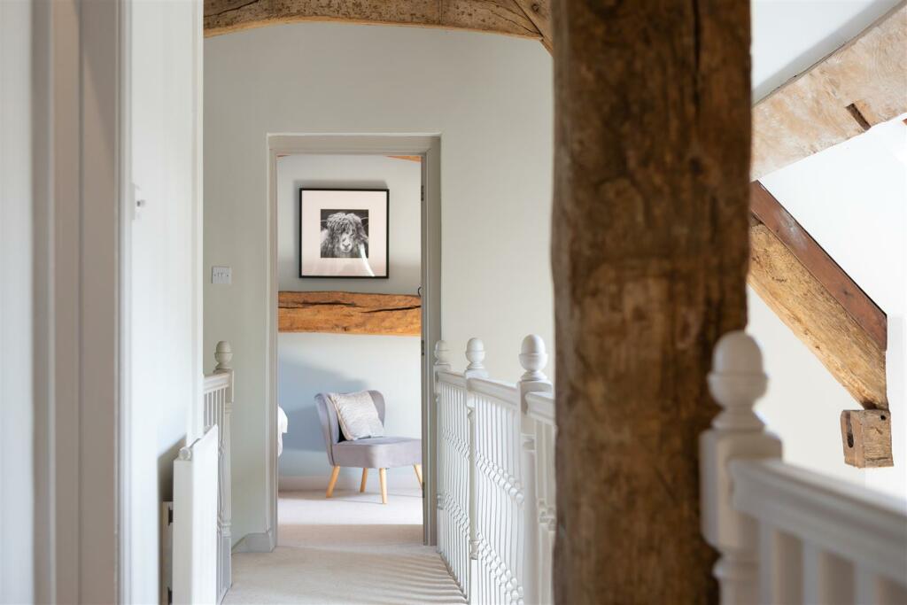 Landing - Arty pic.jpg