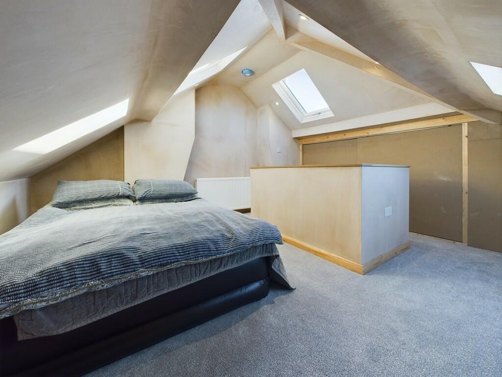 CAM02854G0-PR0259...