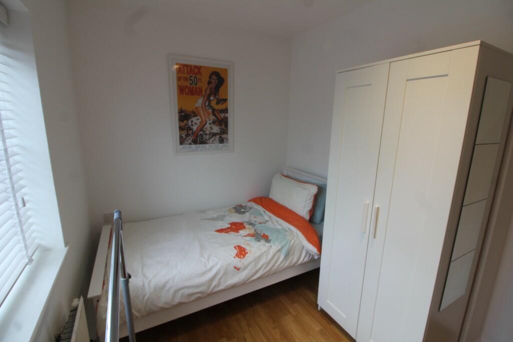 Second bedroom