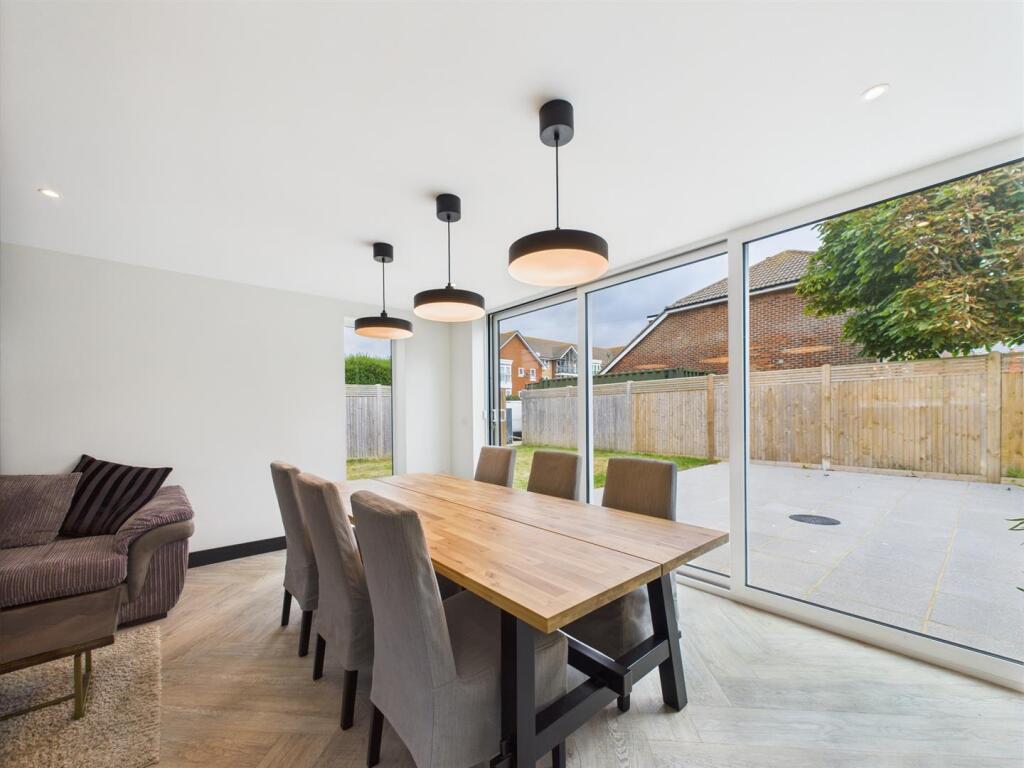 dining area .jpg