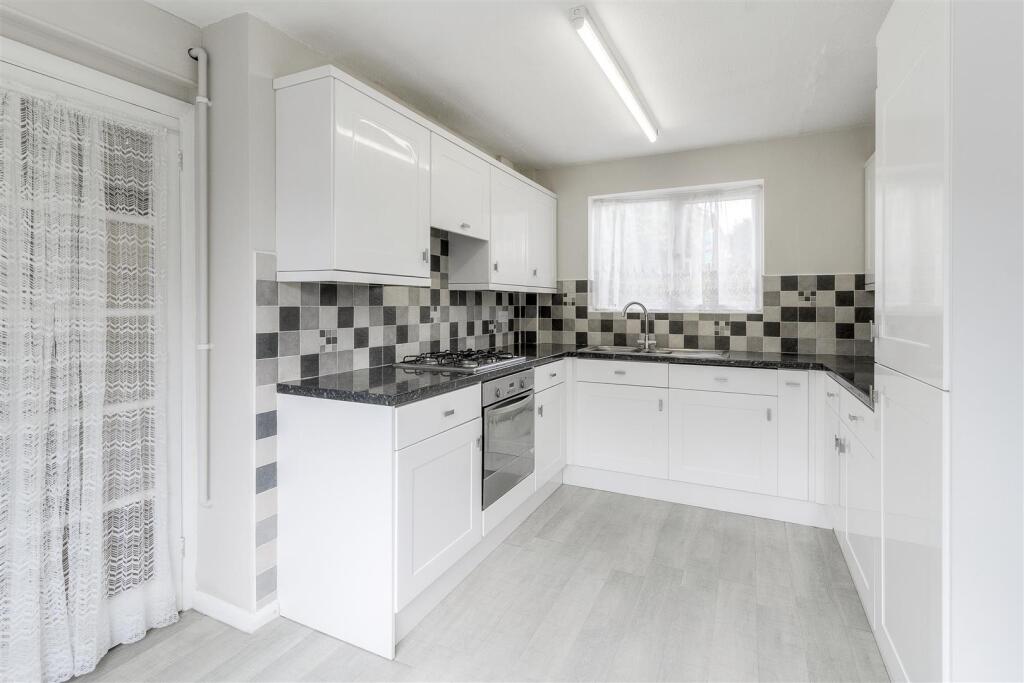 97 Shelley Road 008.jpg