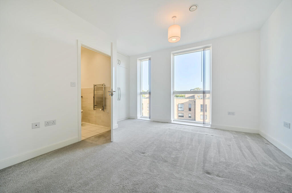 1346059-15-68baaa...