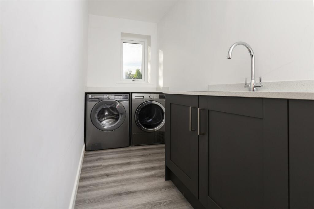 Bramleys Estate Agents - Chadwick Hall Gardens - M