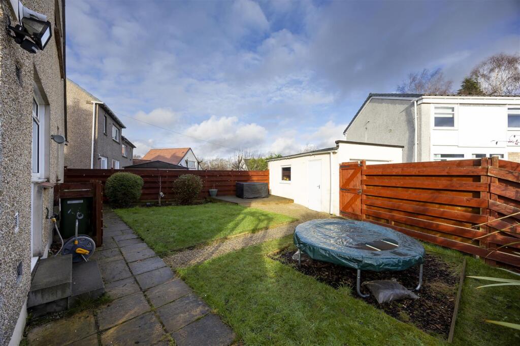 46_LARKFIELD_RD_LENZIE_005.JPG