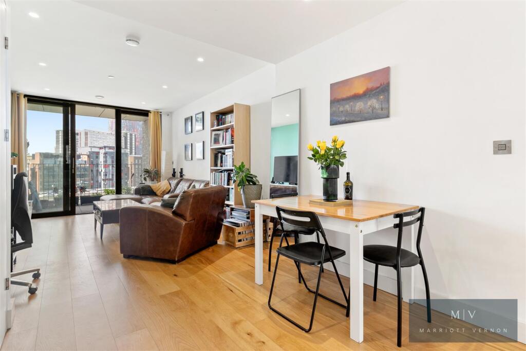 Flat 98, Vita Apartments MV-3.jpg