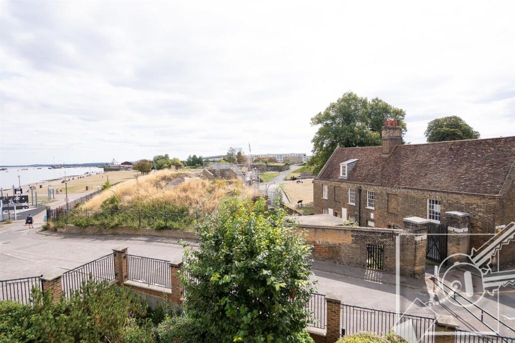 View from Lounge/diner &amp; Kitchen Over The Fort Gar