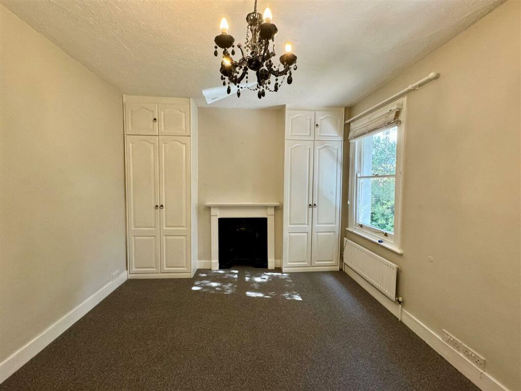 Bedroom.jpg