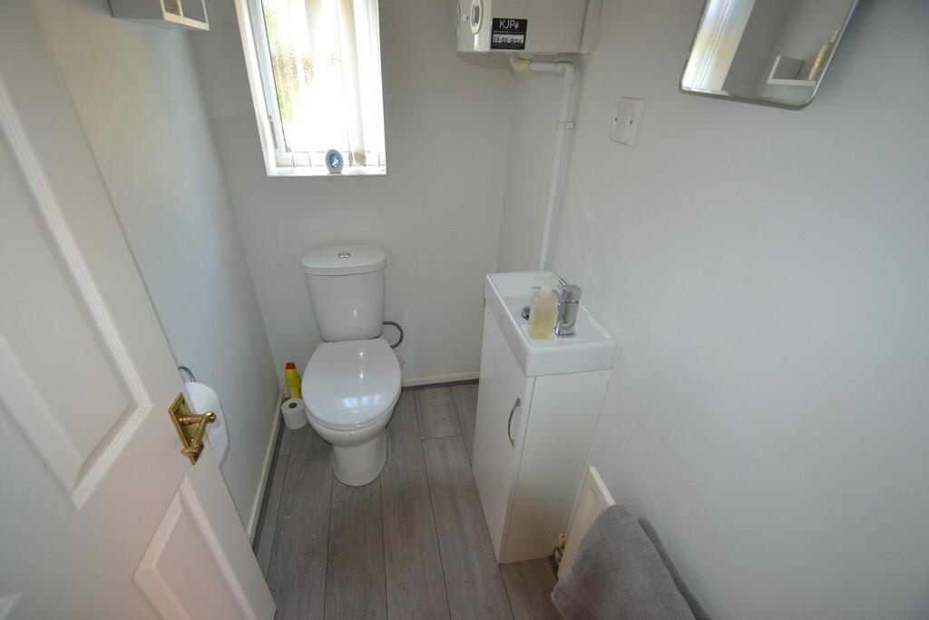 Ground Floor W.C....