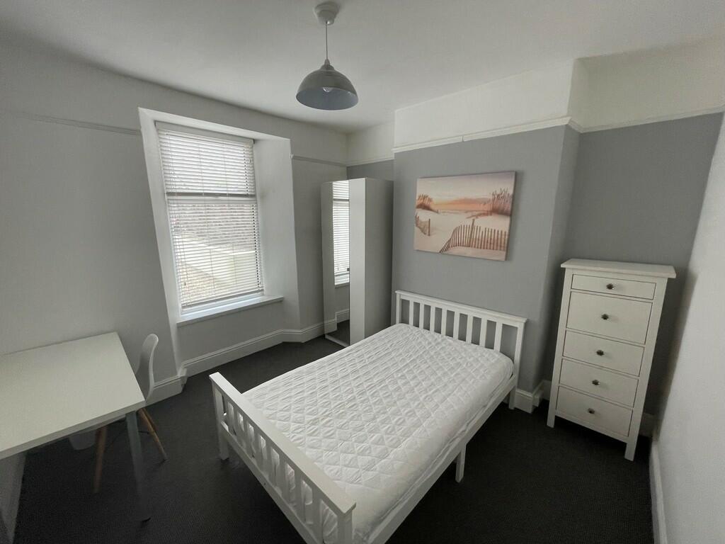 letting room 2