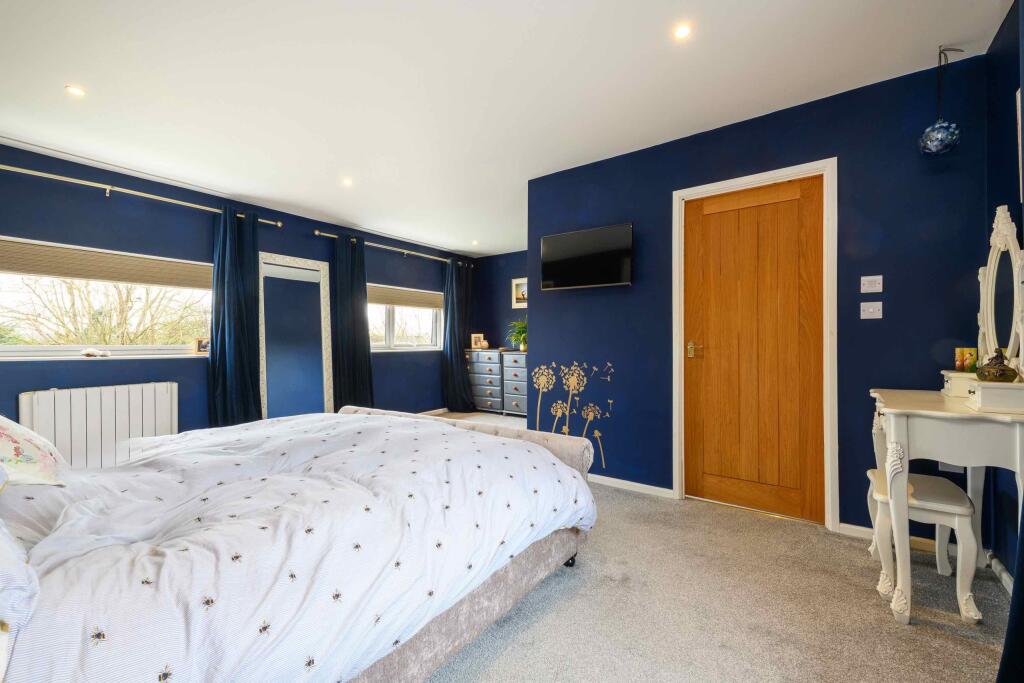 TEK HiRes 250205 062.jpeg