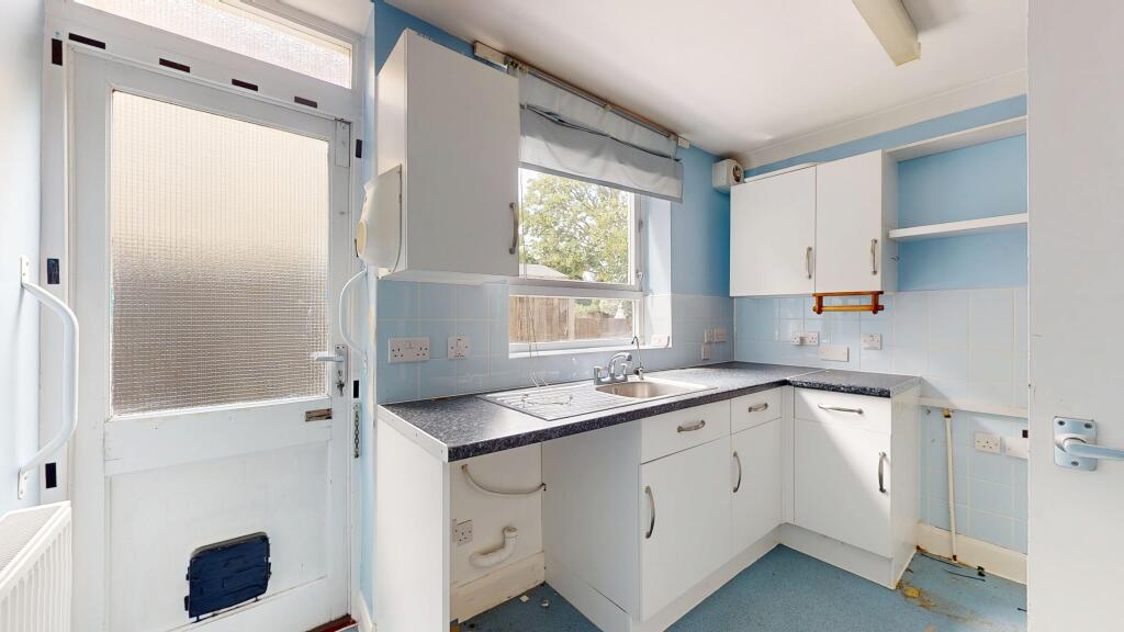 Flat A, 71 George Lane, Lewisham, London, SE13 6HN
