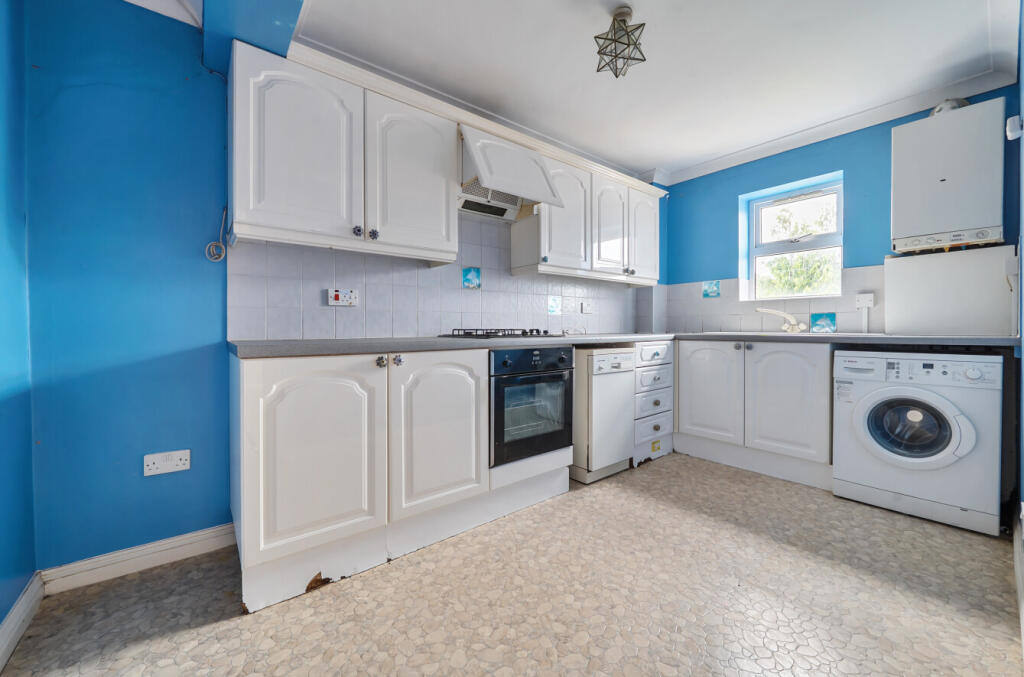 1336871-15-6894cf...