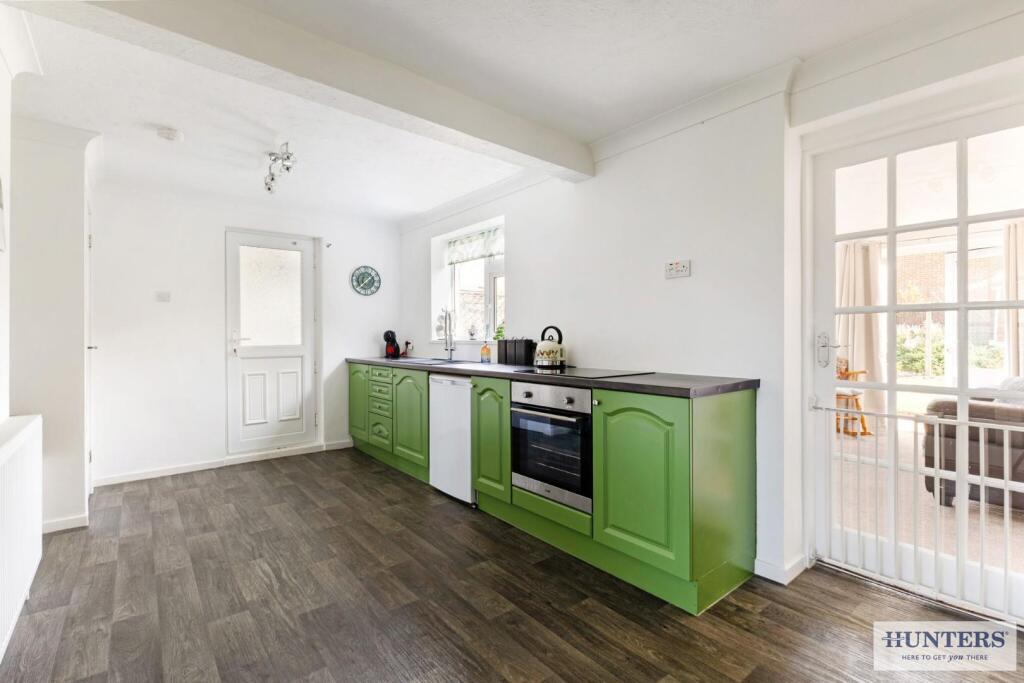 96611_1 Landing Lane Riccall (10) - Copy_low.jpg