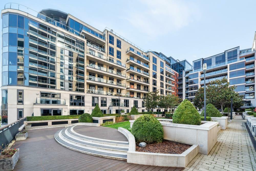 Flat 30, Marina Point SW6 2GX-LowRes-1.jpg