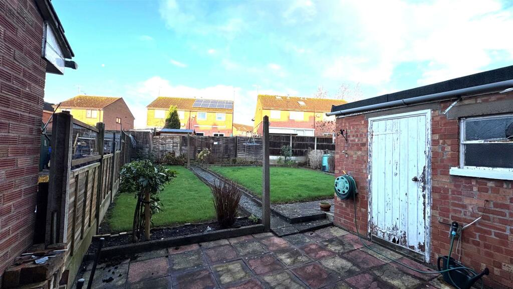 Garden 3.jpg