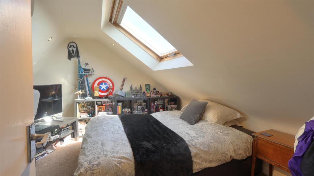 Stuart Crescent Bedroom